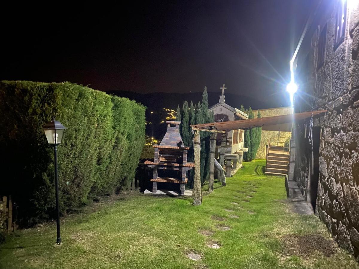O Carballo Da Pedra Hébergement de vacances *