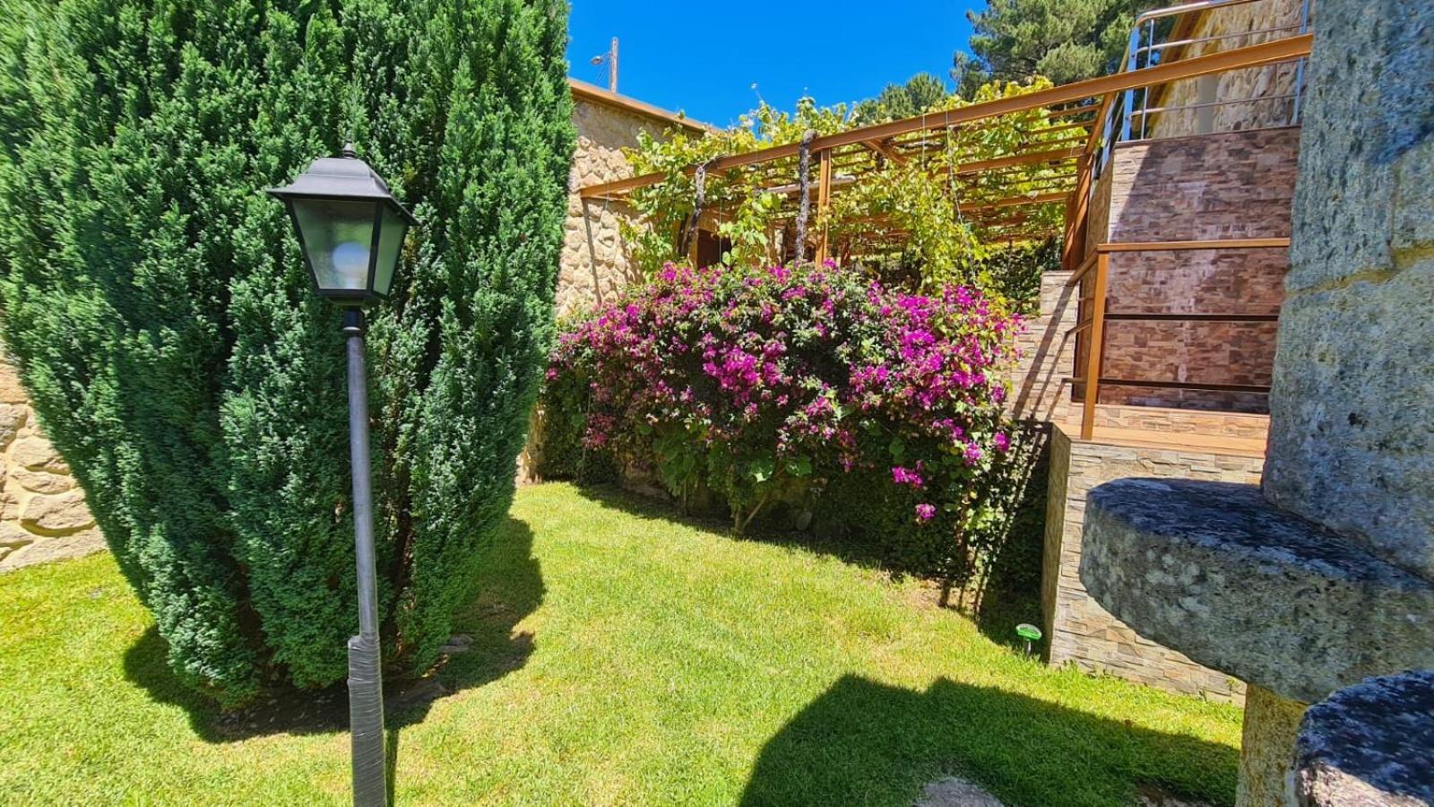 Hébergement de vacances O Carballo Da Pedra La Caniza
